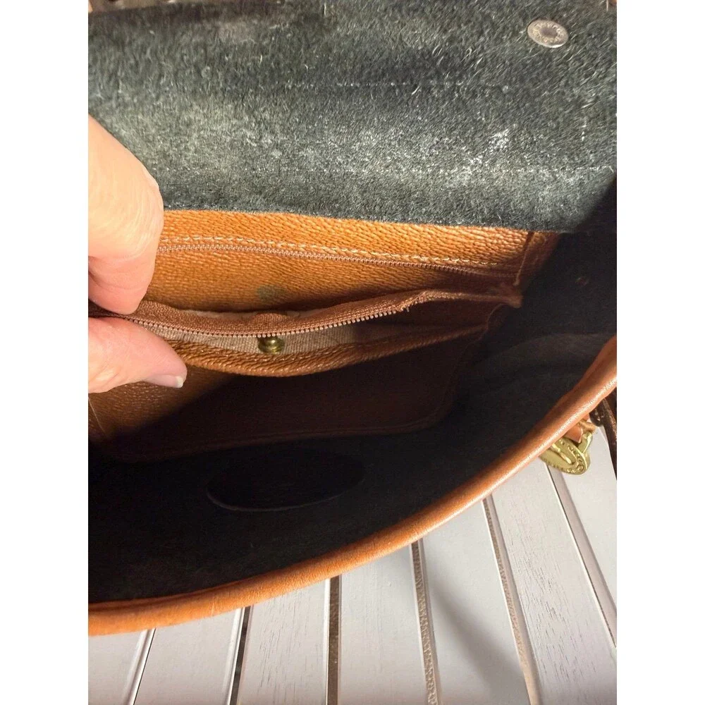 Dooney Bourke